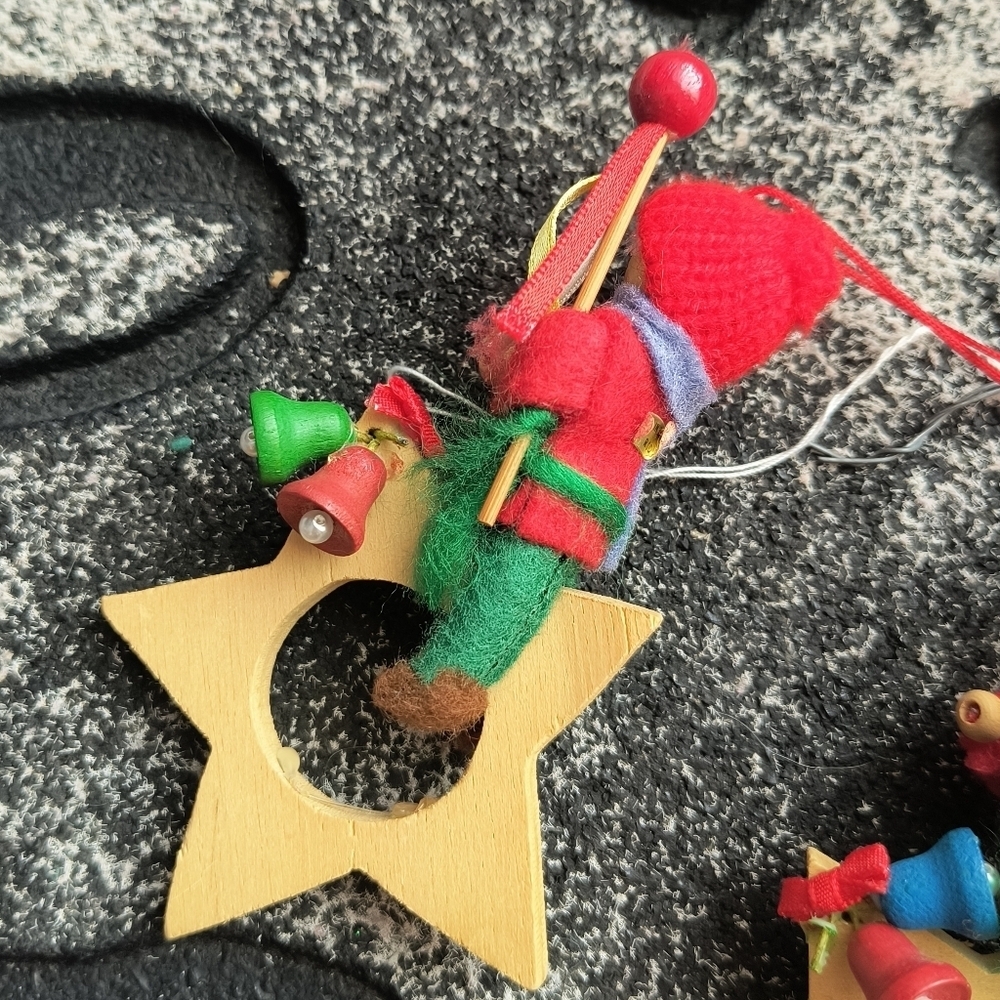 Vintage Christmas Wood Elf on Wooden Star Elf Boy Bells Stars German Erzgebirge  - Picture 6 of 6